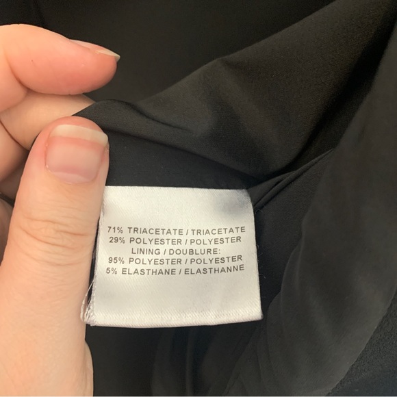 Judith & Charles sleek cropped black blazer, size 6 - Picture 5 of 5